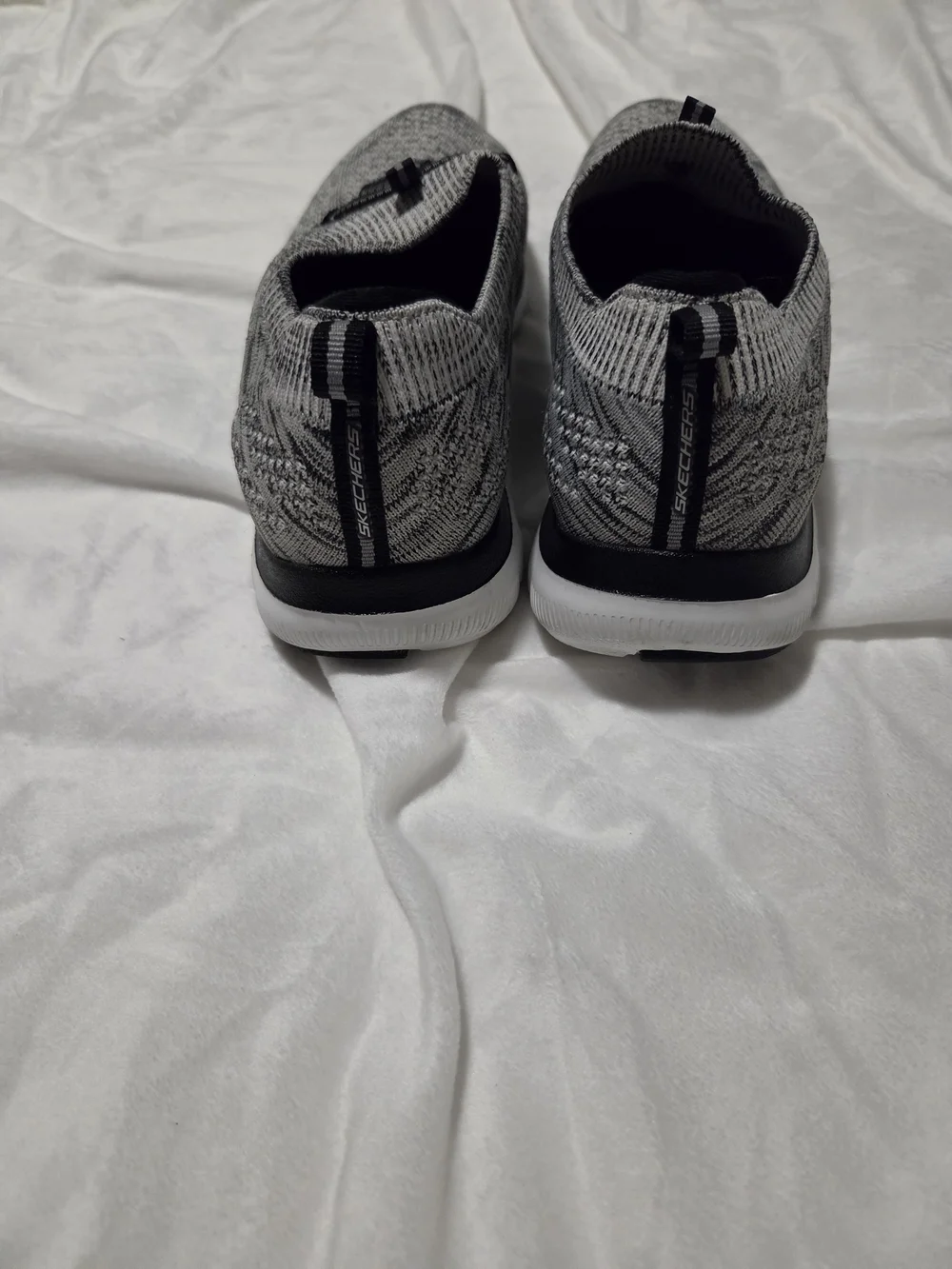 Skechers Women's Slip-On Knit Sneakers - Gray/Black